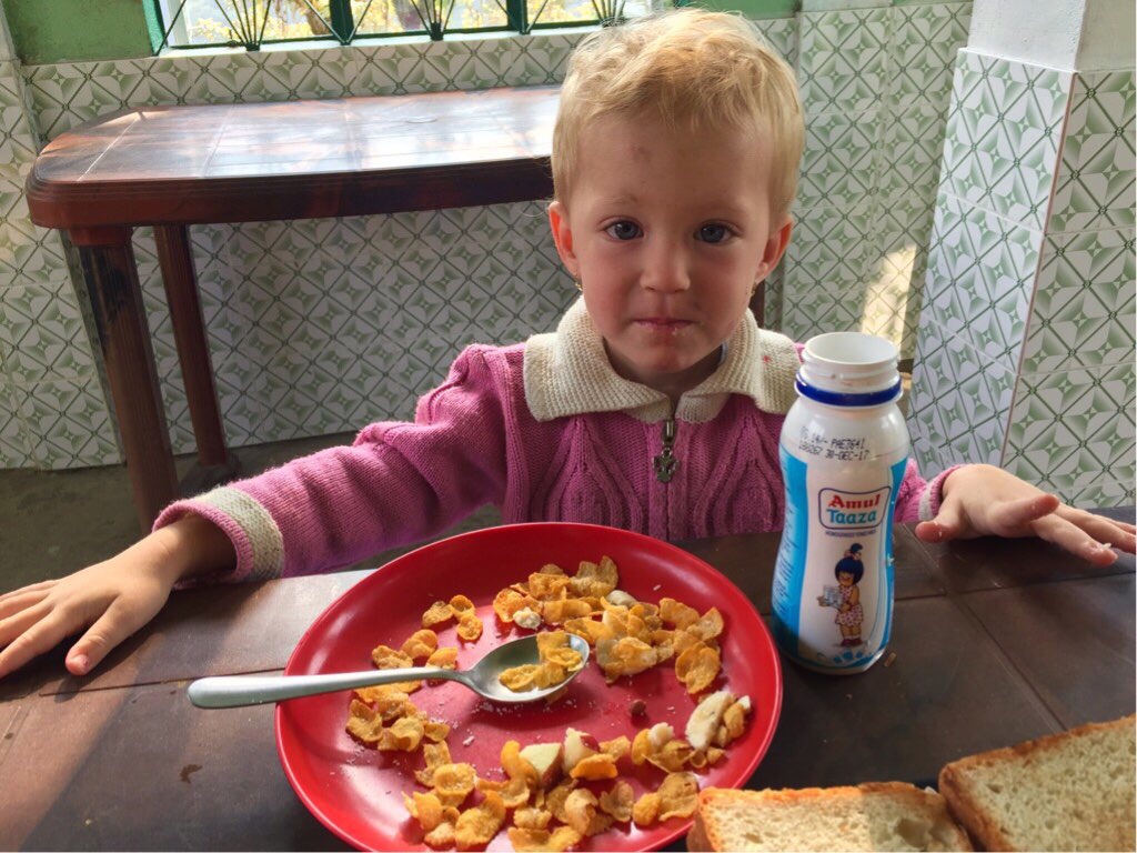 Breakfast at Serene Homestay near Double Decker