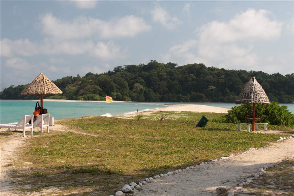 Beaches at Ross and Smith Islands, Best Andaman Beach contest